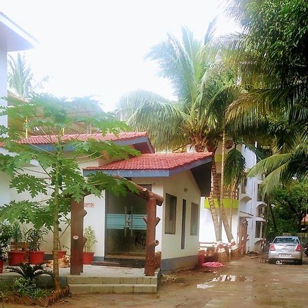 Ruturaj Inn アリバグ エクステリア 写真