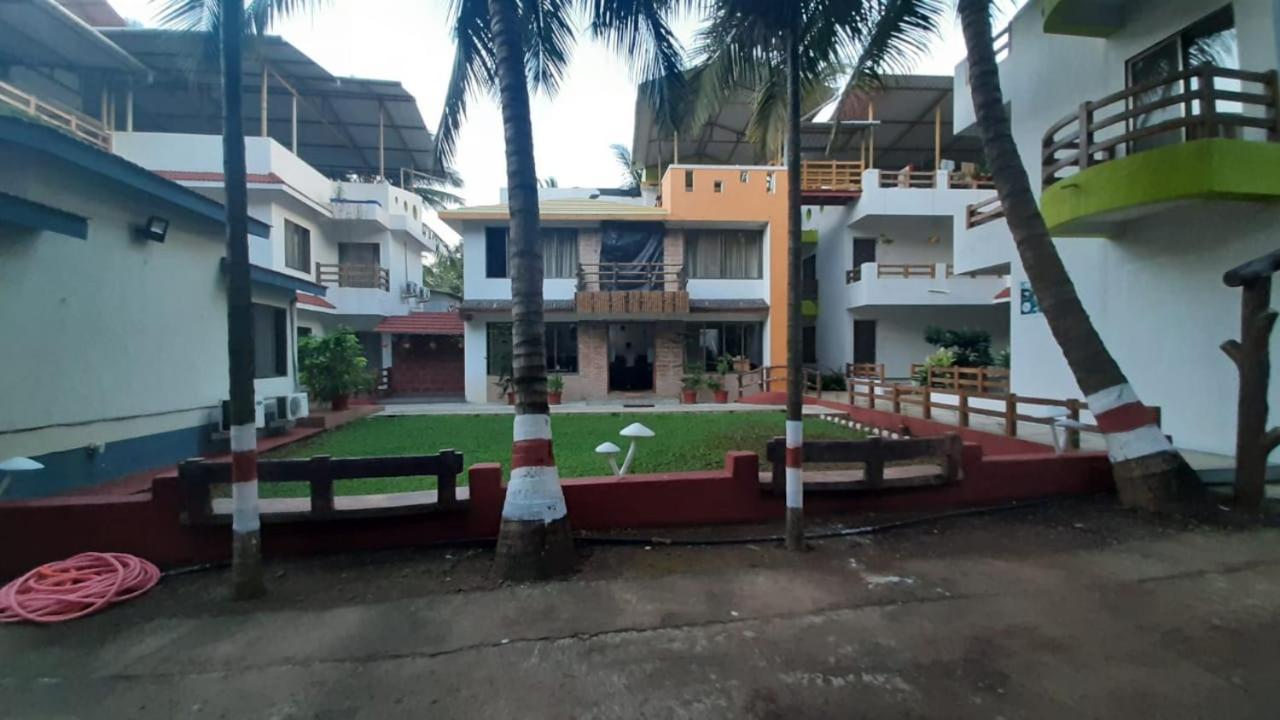 Ruturaj Inn アリバグ エクステリア 写真