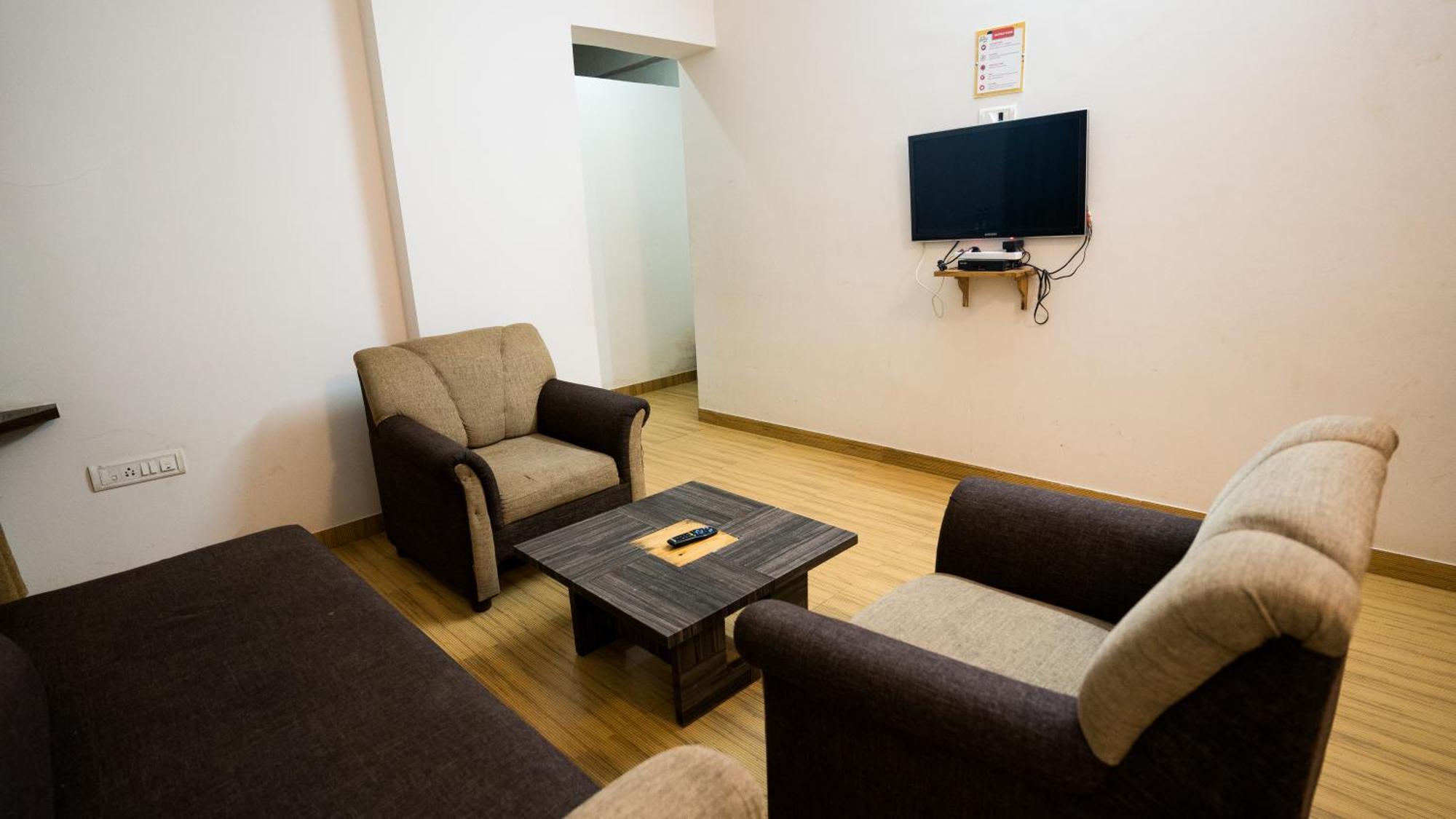 Ruturaj Inn アリバグ エクステリア 写真