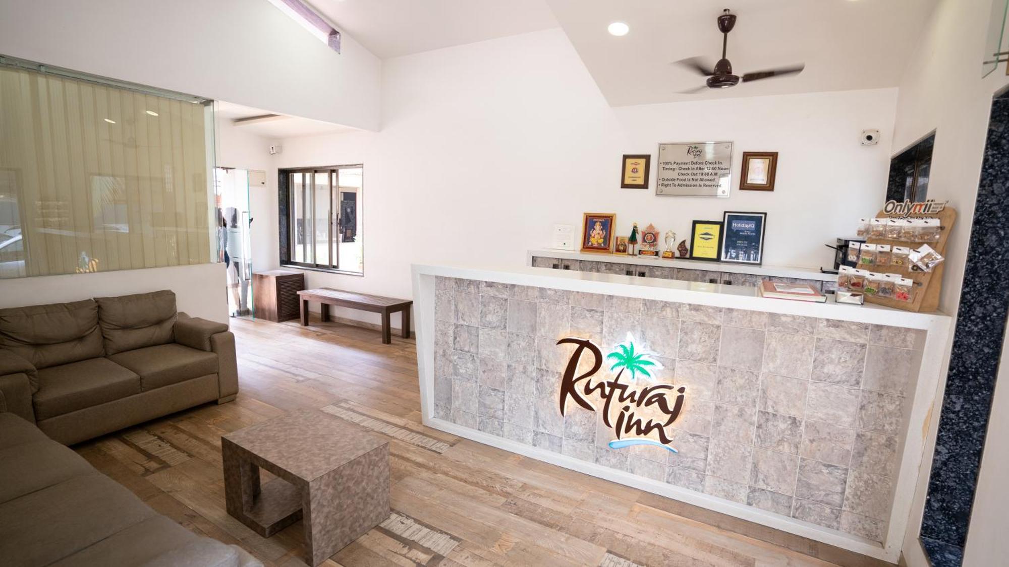 Ruturaj Inn アリバグ エクステリア 写真